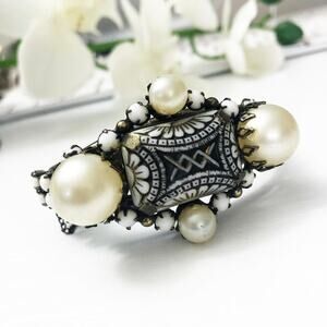 Vintage Art Deco Beaded Faux Pearl Hinge Bracelet
